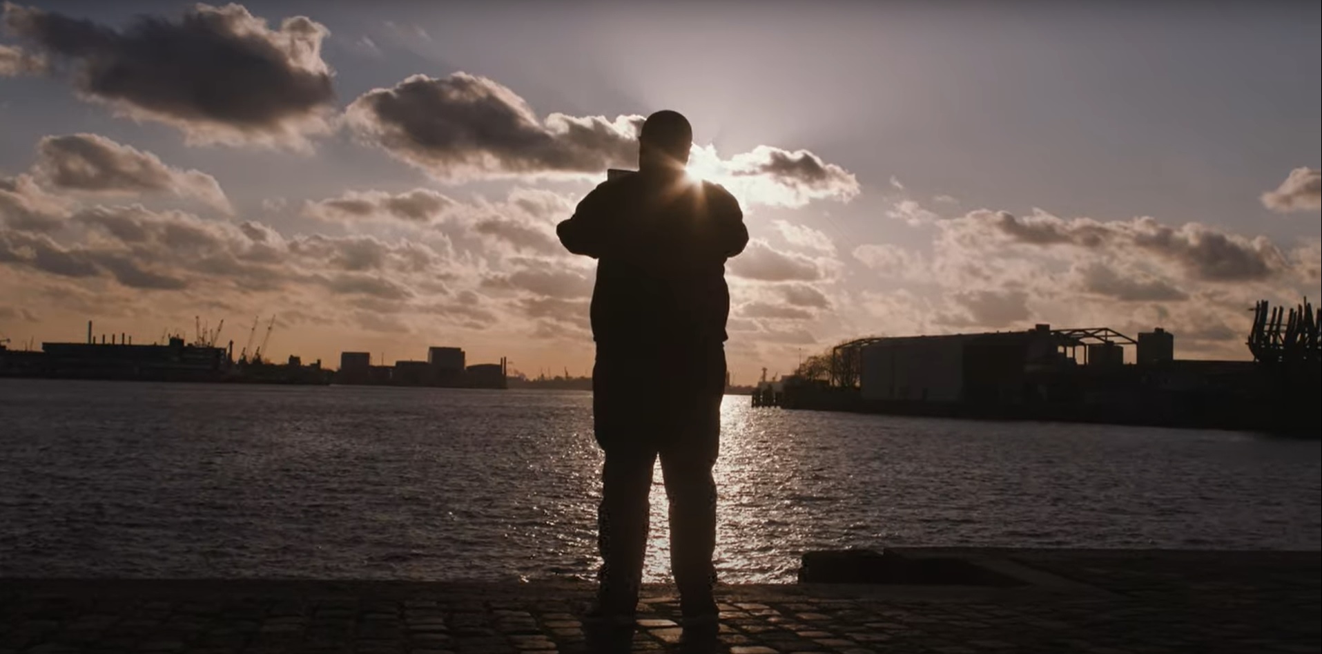 Herdenkingscomité, Oprichting comité 'Van Ver Gekomen', jaarlijkse herdenking, Landelijk Moluks Monument, Museum Maluku